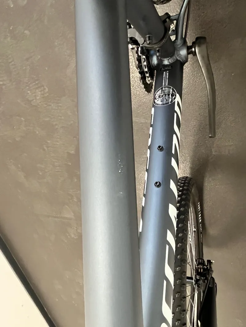 EX-DISPLAY Specialized Rockhopper Hardtail Mountain Bike Medium 2023 in Ice Blue-3